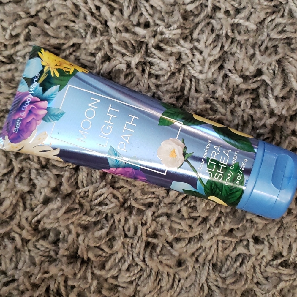 Retired 2pc Bath & Body Works Combo